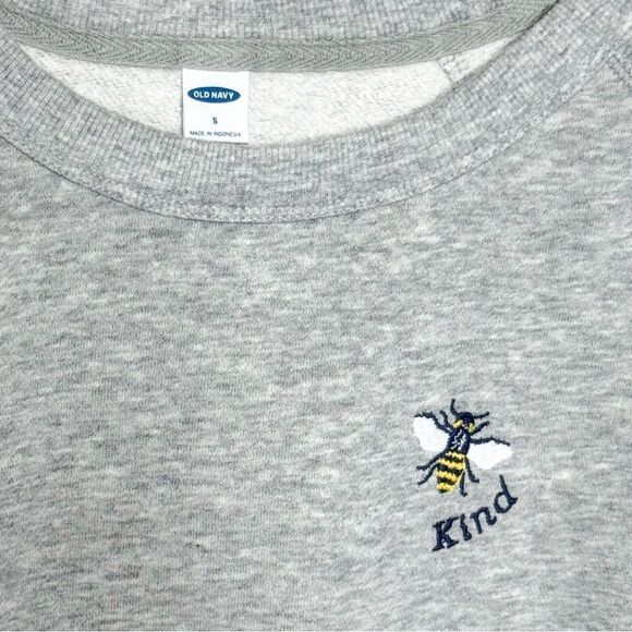 Old Navy Women's Gray "Kind" Bee Embroidered Sweatshirt - Size Small - Picture 3 of 6